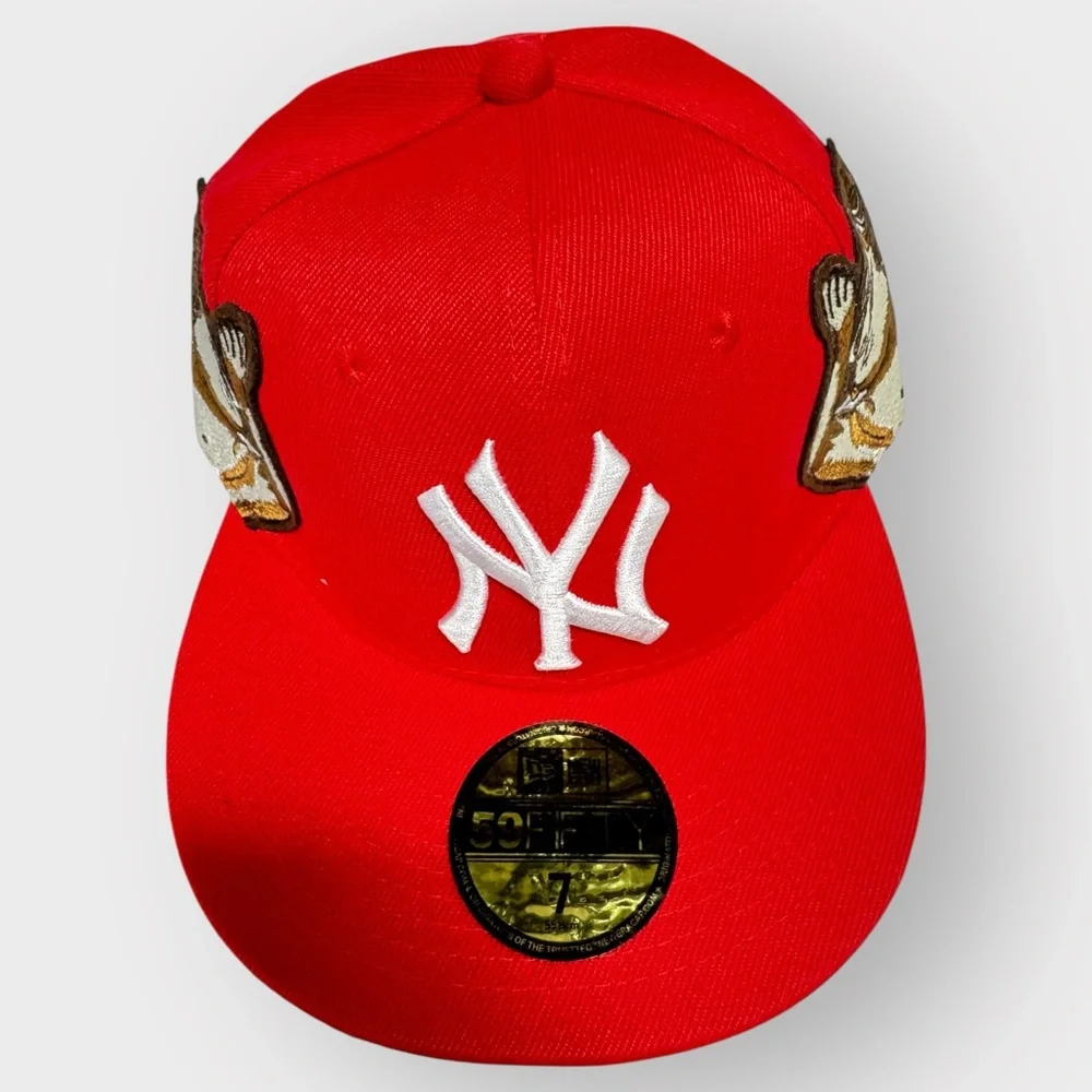 Red NEW YORK Yankees x Jon Stan Size 7 NEW‎ WITH TAGS